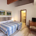 Ξενοδοχείο Colomber