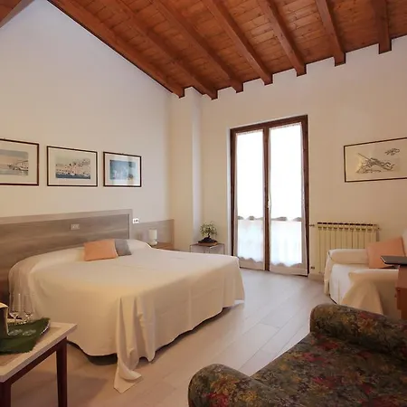 Colomber 3* Gardone Riviera