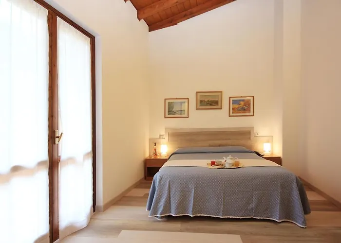 Colomber Gardone Riviera